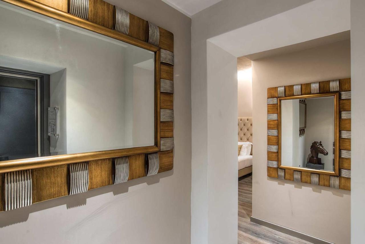 Colonna Suite Del Corso Roma Dış mekan fotoğraf